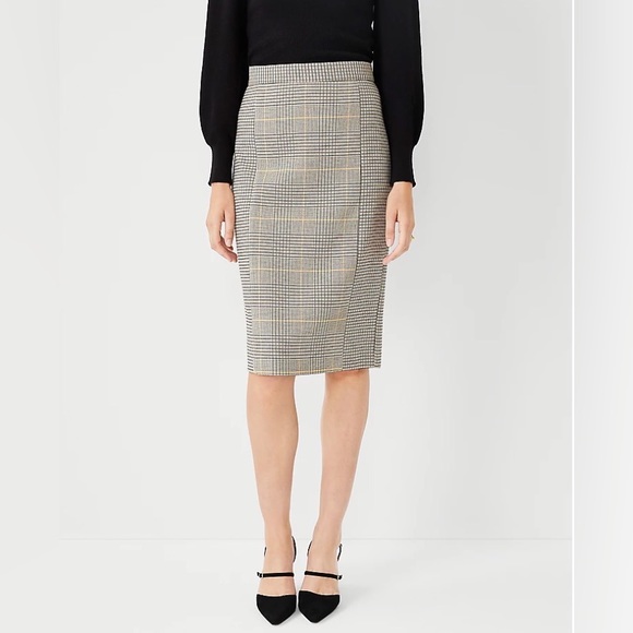 Ann Taylor Glen Check Seamed Pencil Skirt - Picture 1 of 6